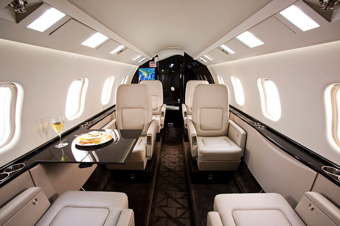 BOMBARDIER LEARJET 60